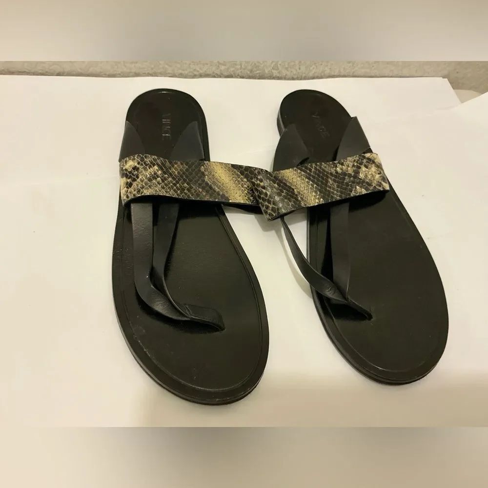 Vince Tess Embossed Leather Thong Sandals 9.5/39.5